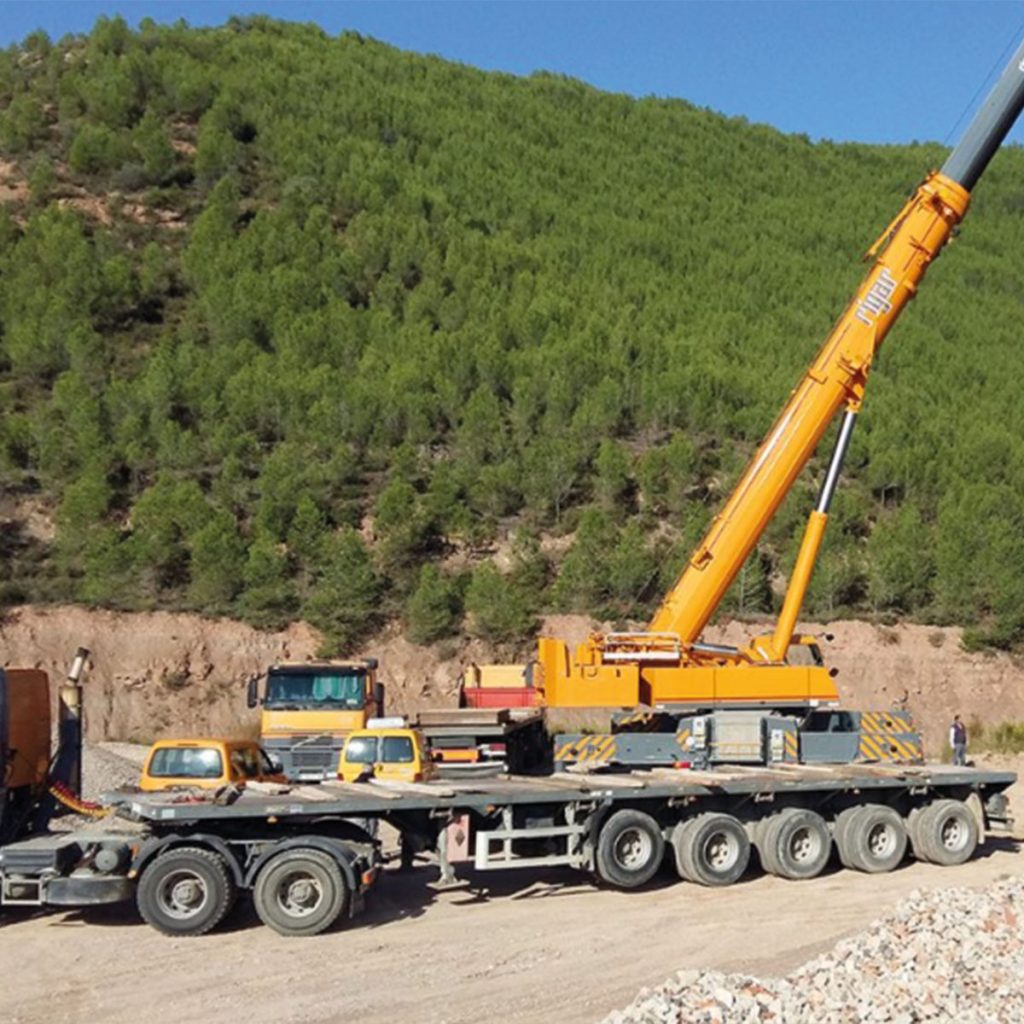 Equip realitzant gestió de residus en un projecte urbà